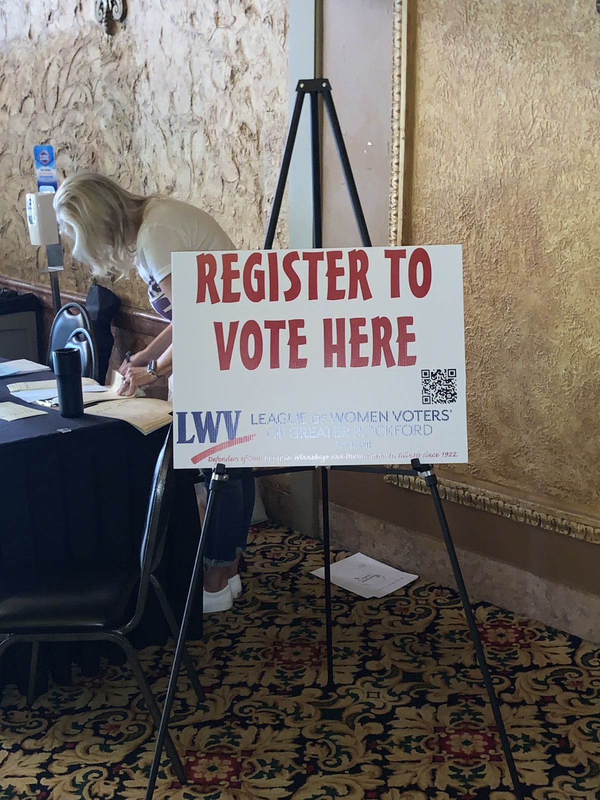 LWVGR Voter Registration at the Naturalization Ceremony at Coronado Theater in Rockford, Illinois 9/25/2023
